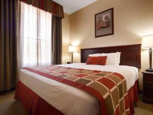 Best Western Plus Ticonderoga Quarto foto